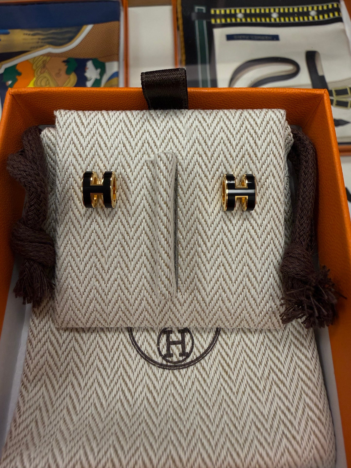 Hermes mini Pop H earrings Black /Gold