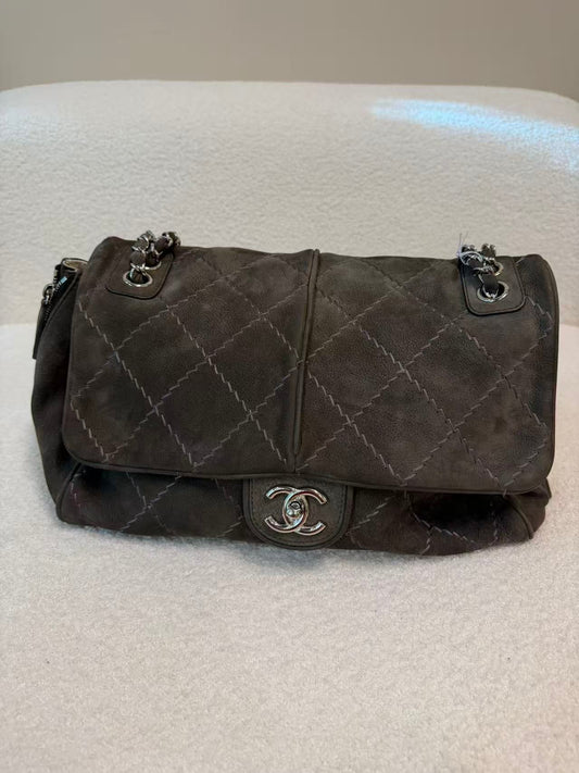 CHANEL LARGE ULTIMATE STITCH ACCORDION FLAP BAG