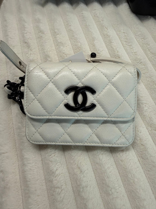 Chanel quilted caviar leather waist bag