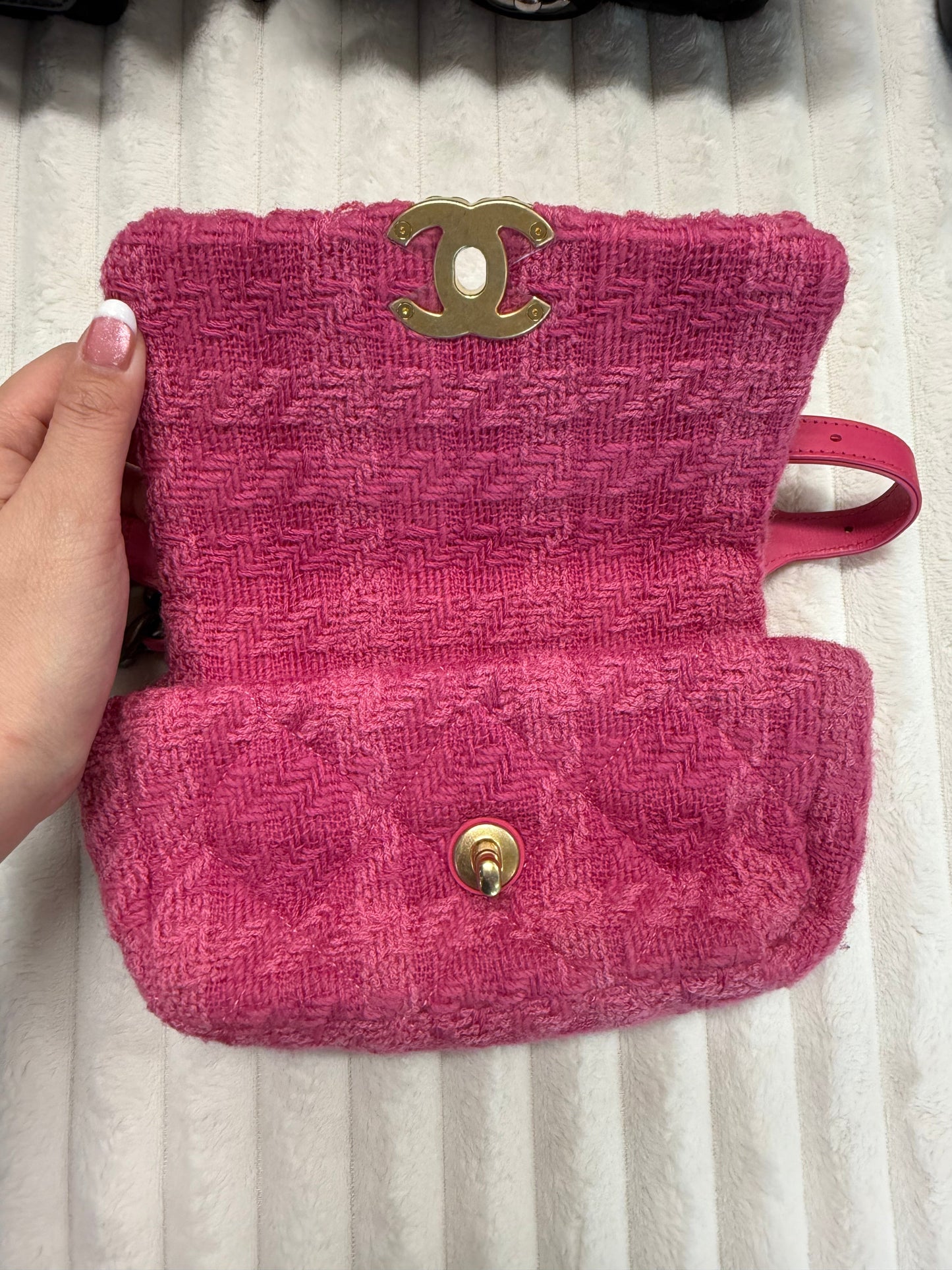 Chanel Tweed 19 Wais Bag
