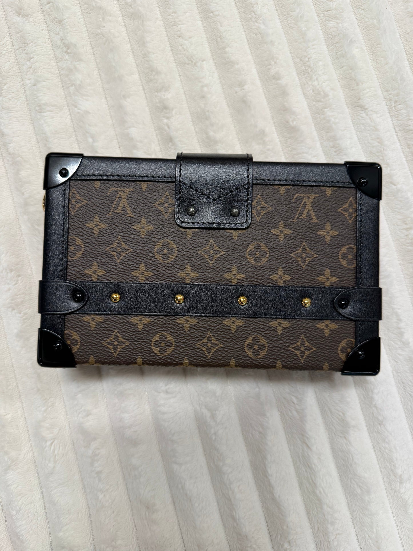 Louis Vuitton Petite Malle