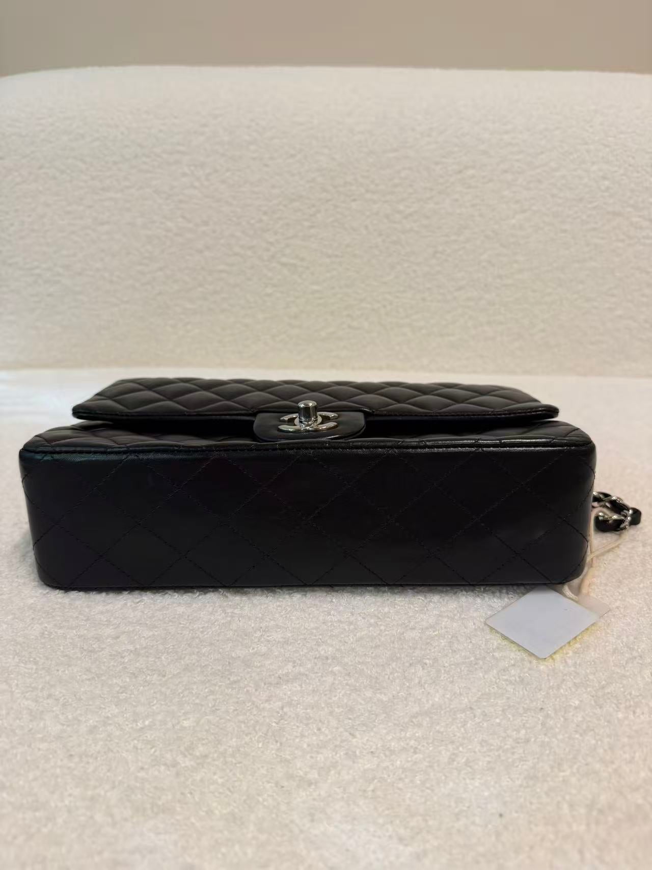 CHANEL LAMBSKIN QUILTED MEDIUM DOUBLE FLAP BLACK SILVER