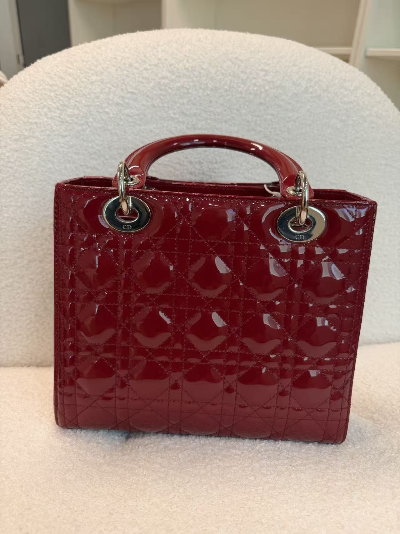 CHRISTIAN DIOR PATENT CANNAGE MEDIUM LADY DIOR RED