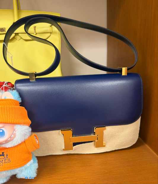 HERMES Blue Navy Constance 24